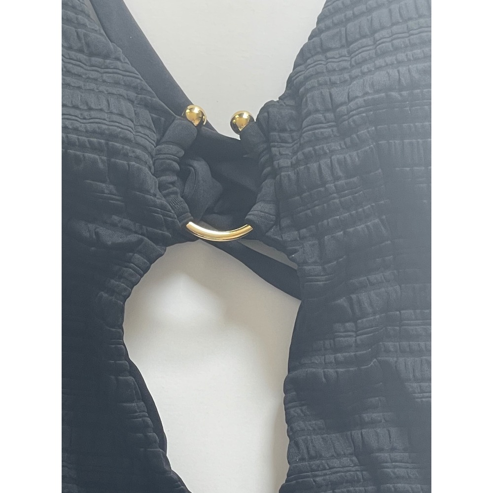 BECCA Black‎ One Piece Swimsuit With Decorative Ring Women's Size Medium - Picture 3 of 7